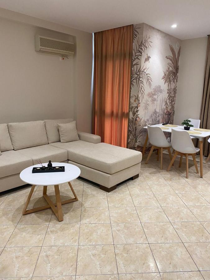 Sunway Apartment Vlore Bagian luar foto